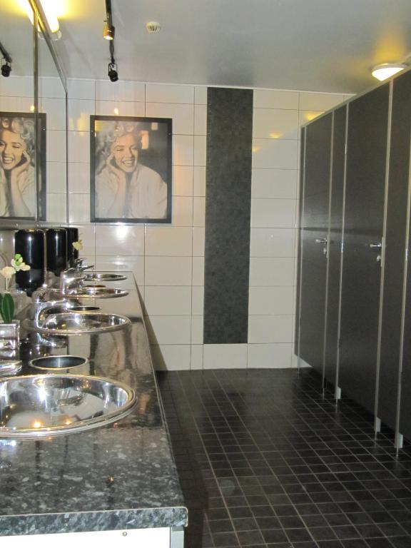 Hotel Laennentie Uusikaupunki Buitenkant foto
